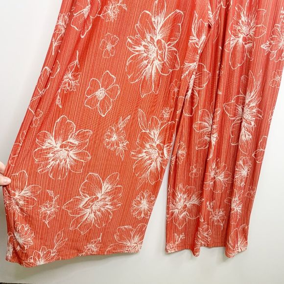 Farm Rio for Anthropologie Jacobella Red Floral Wide Leg Jumpsuit M - Picture 6 of 10